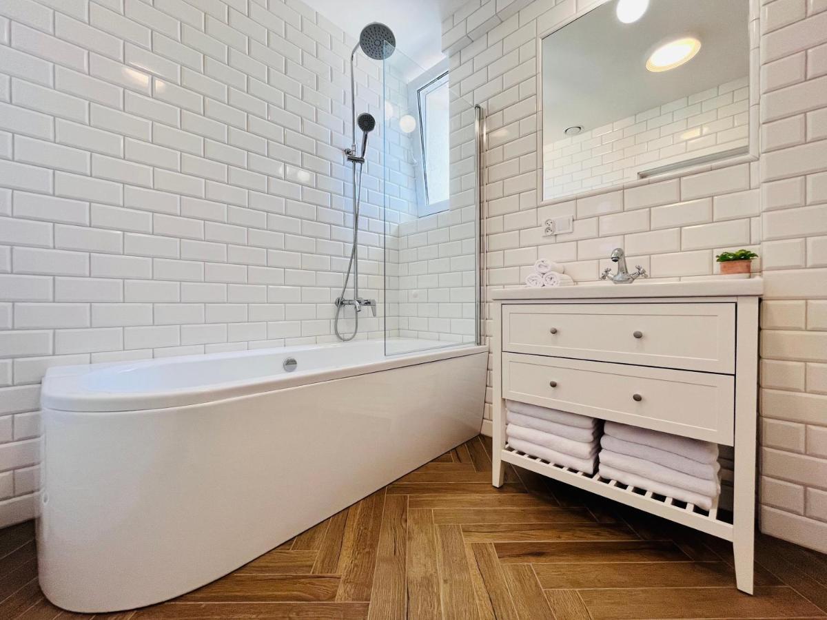 Apartamenty Lubin - Noclegi Lubin ภายนอก รูปภาพ